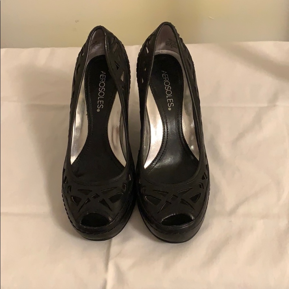 Cut out wedge